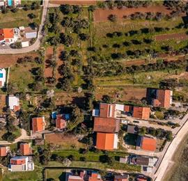 3 bedroom villa with pool, near Zadar, sleeps 8